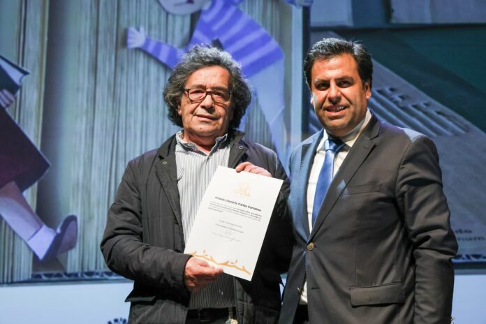 hilario mostra premio