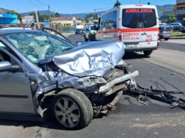 Colisão frontal na Feitosa provoca um ferido grave